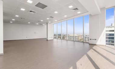 SE VENDE MODERNA OFICINA EN LAS CONDES
