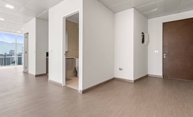 SE VENDE MODERNA OFICINA EN LAS CONDES