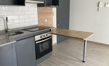 Oportunidad !!!Metro Ricardo Cumming Departamento 2D /2B Estacionamiento y Bodega