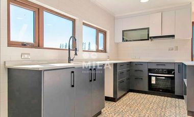 Casa en Venta en Casa parcela Molino Viejo. NUEVA