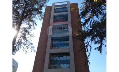 Arriendo local cerca del metro Pedro de Valdivia