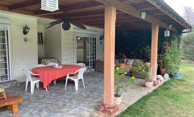 ARRIENDO  CASA EXCELENTE ESTADO Y  CONECTIVIDAD