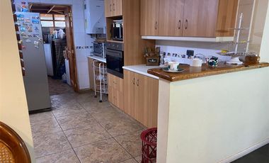 ARRIENDO  CASA EXCELENTE ESTADO Y  CONECTIVIDAD