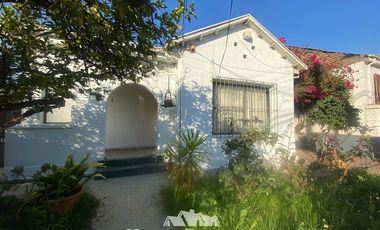 Casa en Venta en Abraham Atala al fondo