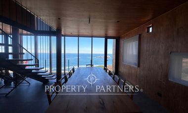 Matanzas, Moderna Casa frente al Mar