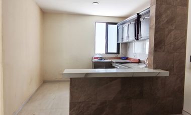 Casa en renta en Fracc Valle Dorado (Tulipanes) al sur de Pachuca
