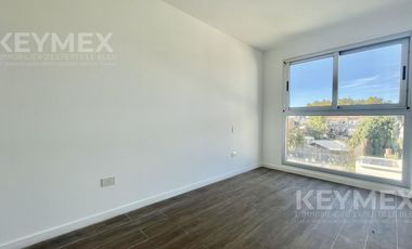 Venta Departamento San Isidro balcon al frente piso entero 2 cocheras oportunidad