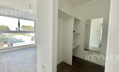 Venta Departamento San Isidro balcon al frente piso entero 2 cocheras oportunidad