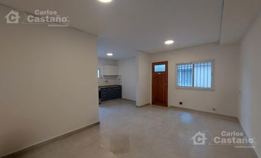 PH 2 Amb. a Estrenar con Patio, a 3/c de Av. Santa Fe