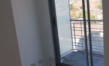 Monoambiente moderno en alquiler - SUM y TERRAZA - Wilde