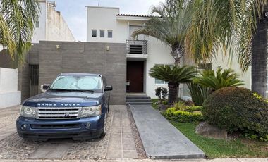Casa en Venta Bosques de Santa Anita