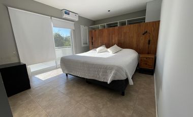 Casa moderna con muebles en alquiler en LOS SAUCES.