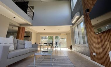 Casa moderna con muebles en alquiler en LOS SAUCES.