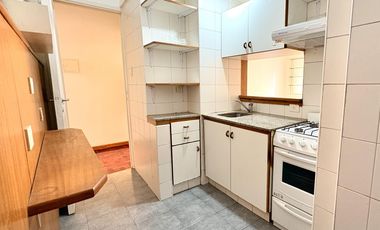 Alquiler Departamento 2 ambientes balcón terraza  Plaza Martín.