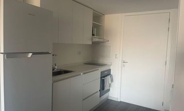 Excelente Loft en alquiler temporario con cochera. Distrito Quartier, Retiro.