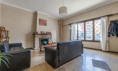 Casa en  Ph en venta 3 ambientes con dependencia en Güemes
