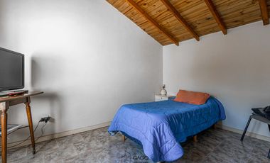 Casa en  Ph en venta 3 ambientes con dependencia en Güemes