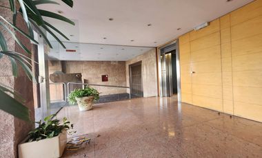 Piso de categoría en venta en Villa Lugano