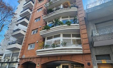Piso de categoría en venta en Villa Lugano
