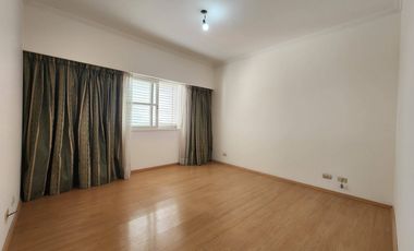 Piso de categoría en venta en Villa Lugano