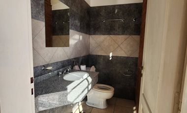 Piso de categoría en venta en Villa Lugano