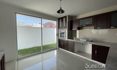 Casa en Venta en Fraccionamiento Privado Coatepec, Ver.