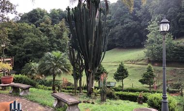 Cabaña en Venta con 1,500 m2 de Terreno, Camino Coapexpan, Xalapa