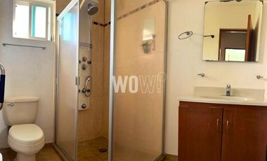 CASA EN VENTA EN BOSQUES DE SANTA ANITA
