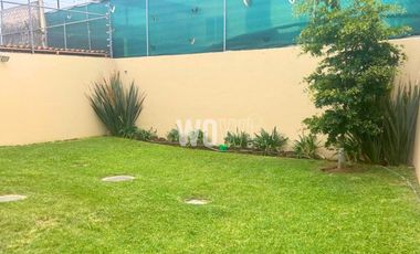 CASA EN VENTA EN BOSQUES DE SANTA ANITA