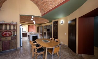 Casa en Venta en Atotonilco, San Miguel de Allende – Diseño Contemporáneo