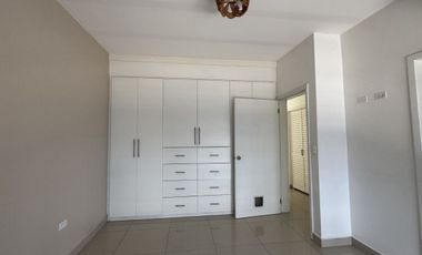 CASA EN RENTA, 3 RECAMARAS EN COL. ANEXA 20 DE NOVIEMBRE