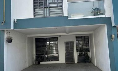 CASA EN RENTA, 3 RECAMARAS EN COL. ANEXA 20 DE NOVIEMBRE