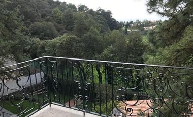 Venta o renta de casa en Club de Golf Los Encinos.