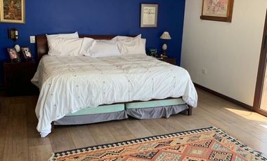 CASA EN VENTA EN EL YUCATAN COUNTRY CLUB, VISTA AL CAMPO DE GOLF