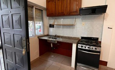 PH monoambiente con entrada independiente en alquiler en San Fernando