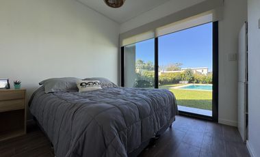 Casa en Venta 4 ambientes, en San Ramón, Pilar del Este