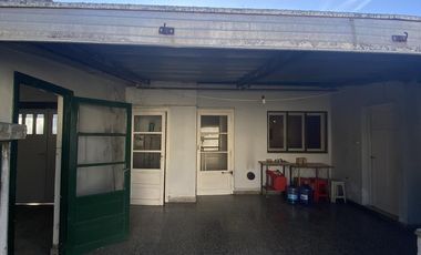 Casa con patio amplio en Pehuajó - Chassaing y Varela