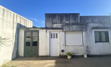 Casa con patio amplio en Pehuajó - Chassaing y Varela