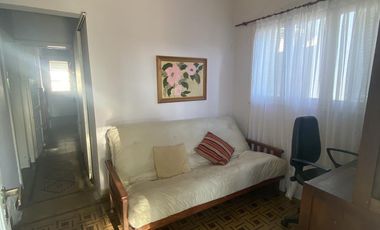 Casa con patio amplio en Pehuajó - Chassaing y Varela