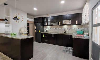 Casa Amoblada en Alquiler, Urdesa Norte, Guayaquil, DiaM