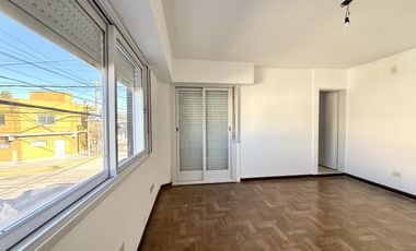 Local a estrenar a la venta en lujan centro Rawson esquina almirante brown