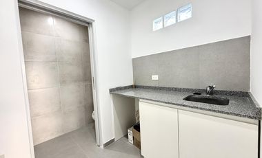 Local a estrenar a la venta en lujan centro Rawson esquina almirante brown