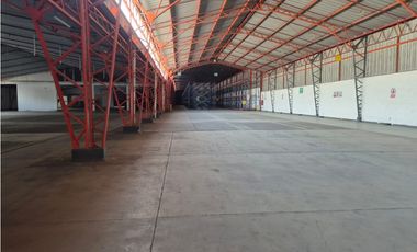 ALQUILER DE BODEGA INDUSTRIAL EN GUAYAQUIL – 7.362 m²