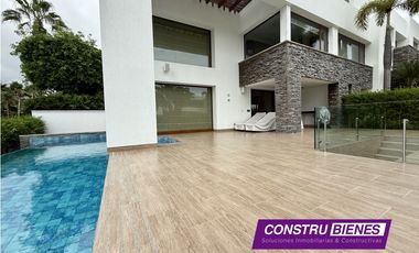 Casa exclusiva frente al mar en Portal del Sol – Manta, Ecuador
