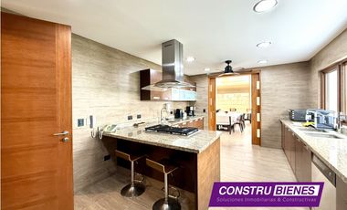 Casa exclusiva frente al mar en Portal del Sol – Manta, Ecuador