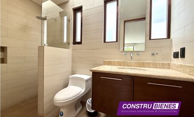 Casa exclusiva frente al mar en Portal del Sol – Manta, Ecuador