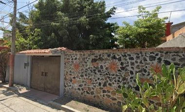 Casa en  venta a 15 min de Forum Cuernavaca y al Parque estatal Urbano Barranca de Chapultepec
