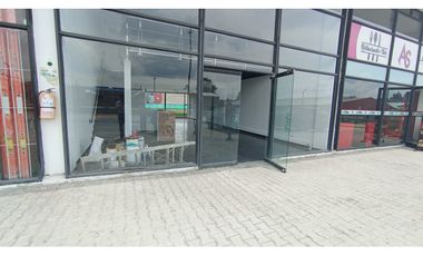 Local Vendo173 M2, vía Siberia Cota a1500 m