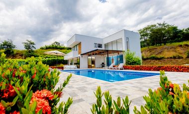 Casa Campestre Sopetran Santa Fé de Antioquia 2800 M2 Venta Permuta
