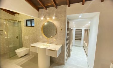 Casa en Arriendo en Llanogrande vía Aeropuerto